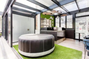 Karinflats Deluxe - The Cream Penthouse Apt